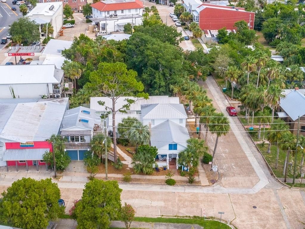 Apalachicola, Florida, 32320, United States, 5 Bedrooms Bedrooms, ,4 BathroomsBathrooms,Residential,Forsale,1946750