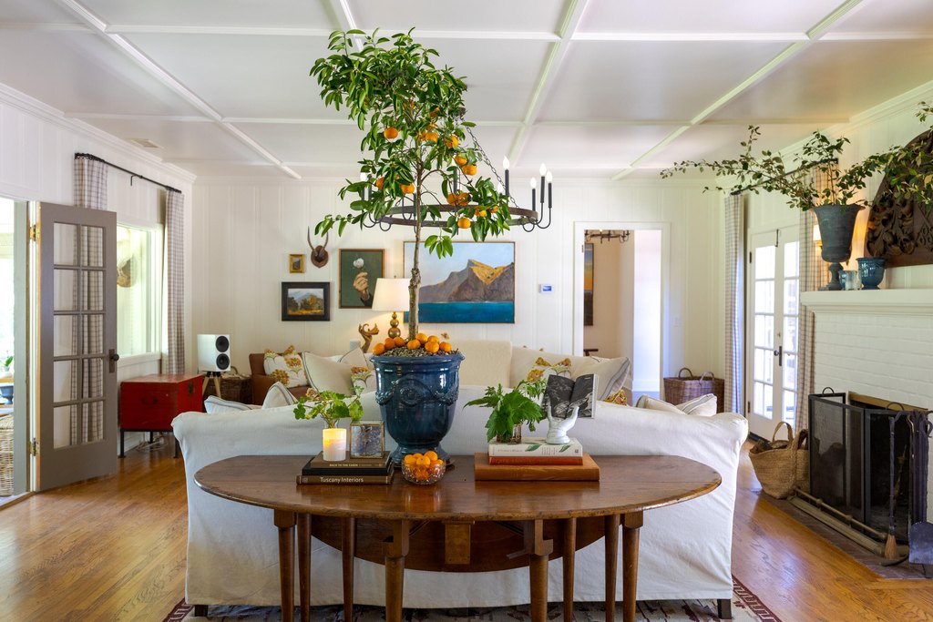 SOLVANG, California, 93463, United States, 6 Bedrooms Bedrooms, ,4.5 BathroomsBathrooms,Residential,Forsale,1934857