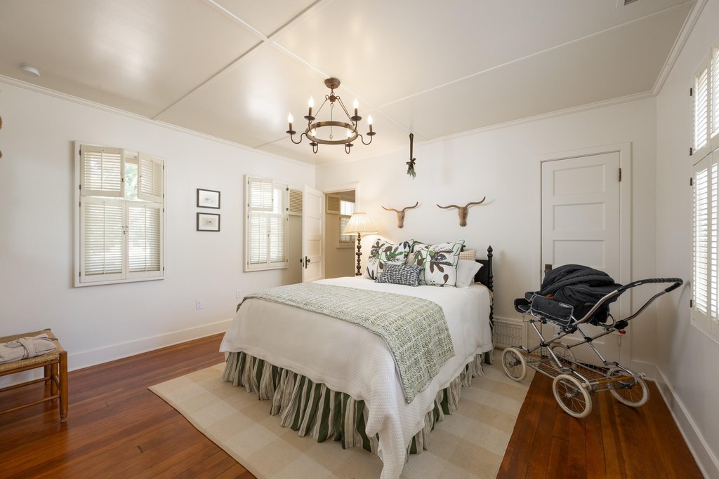 SOLVANG, California, 93463, United States, 6 Bedrooms Bedrooms, ,4.5 BathroomsBathrooms,Residential,Forsale,1934857