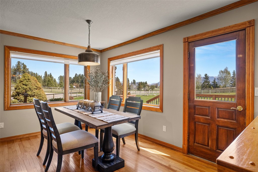 Kalispell, Montana, 59901, United States, 7 Bedrooms Bedrooms, ,4.5 BathroomsBathrooms,Residential,Forsale,1944326