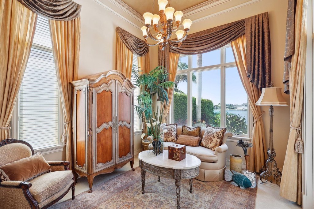 Marco Island, Florida, 34145, United States, 4 Bedrooms Bedrooms, ,4.5 BathroomsBathrooms,Residential,Forsale,2004774