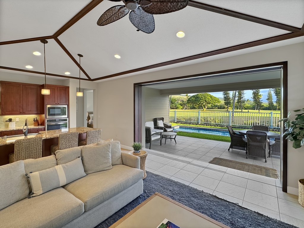 Kailua-Kona, Hawaii, 96740, United States, 3 Bedrooms Bedrooms, ,2.5 BathroomsBathrooms,Residential,Forsale,1929295
