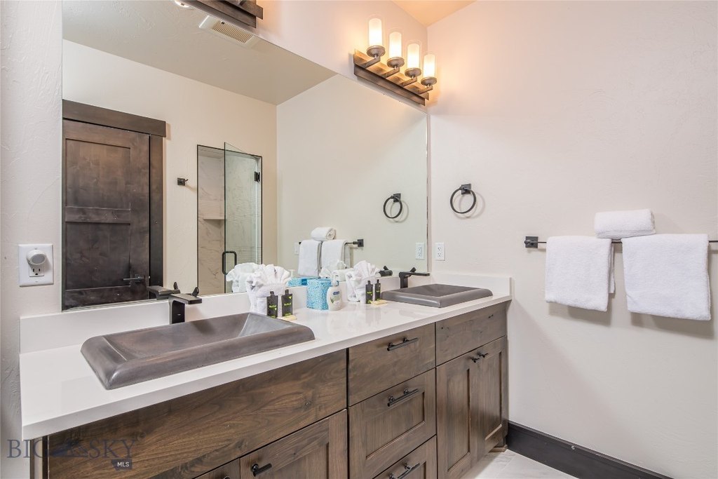 Big Sky, Montana, 59716, United States, 6 Bedrooms Bedrooms, ,6.5 BathroomsBathrooms,Residential,Forsale,1941178