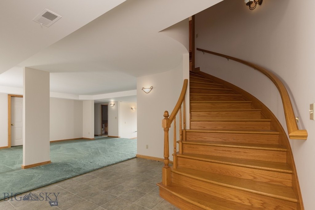 Bozeman, Montana, 59715, United States, 6 Bedrooms Bedrooms, ,4.5 BathroomsBathrooms,Residential,Forsale,1941187