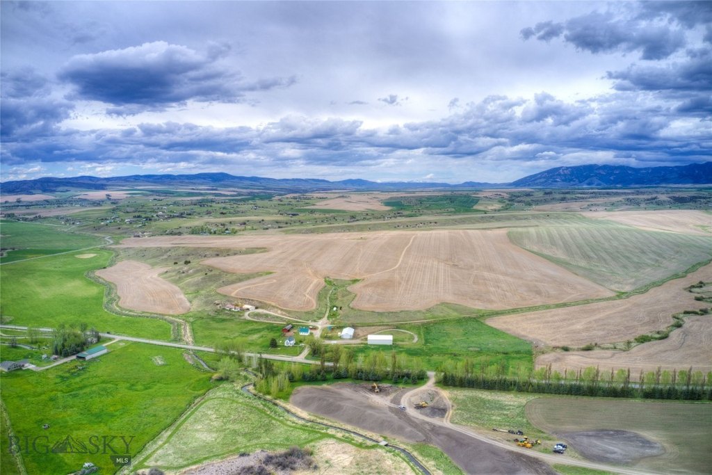 Belgrade, Montana, 59714, United States, 2 Bedrooms Bedrooms, ,1 BathroomBathrooms,Residential,Forsale,1986977