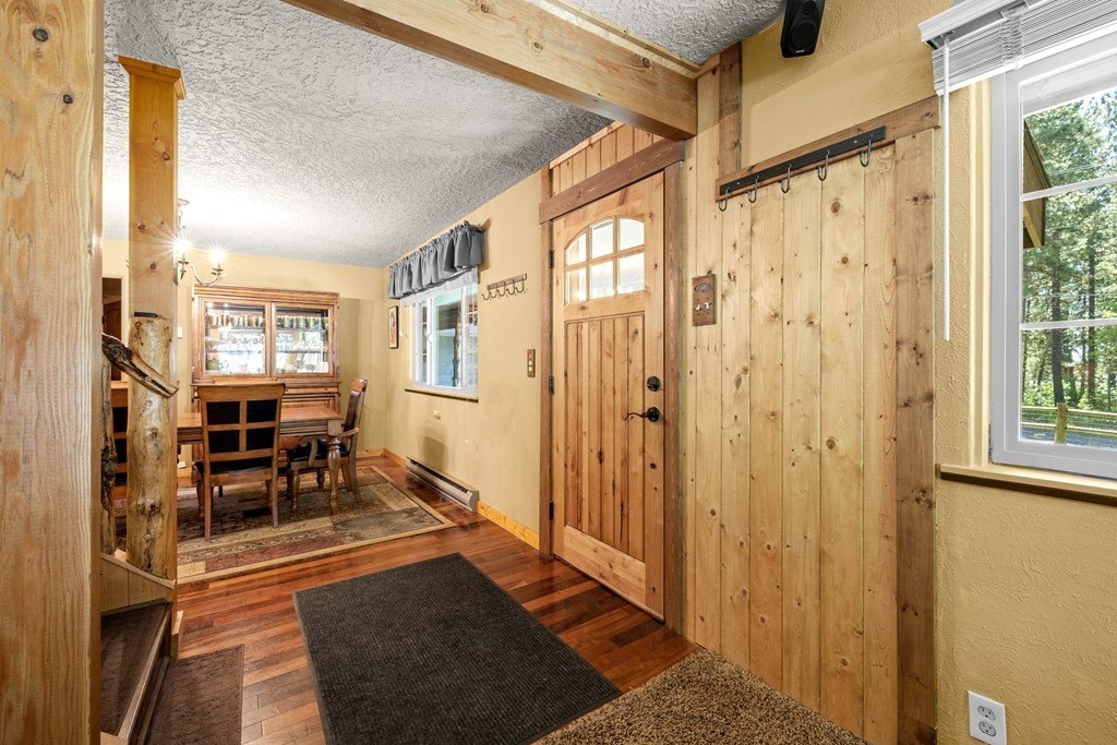 McCall, Idaho, 83638, United States, 4 Bedrooms Bedrooms, ,3 BathroomsBathrooms,Residential,Forsale,1889418
