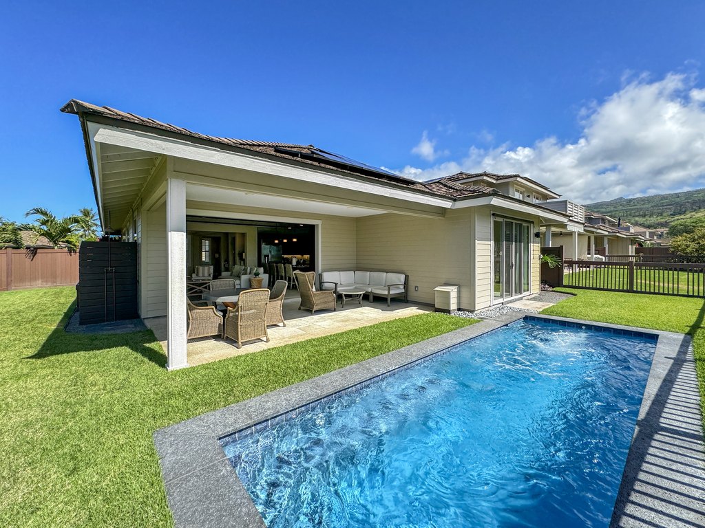 Kailua-Kona, Hawaii, 96740, United States, 3 Bedrooms Bedrooms, ,2.5 BathroomsBathrooms,Residential,Forsale,1929295
