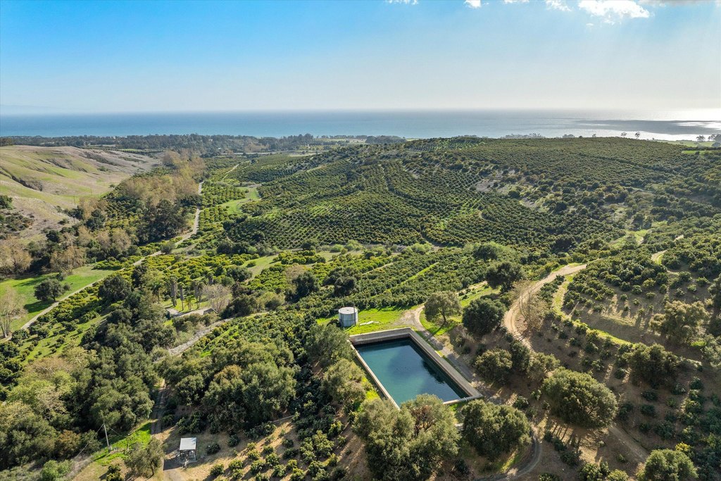 GOLETA, California, 93117, United States, ,Commercial,Forsale,1909548