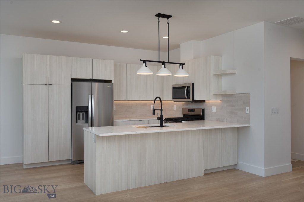 Bozeman, Montana, 59718, United States, 3 Bedrooms Bedrooms, ,2.5 BathroomsBathrooms,Residential,Forsale,1894953