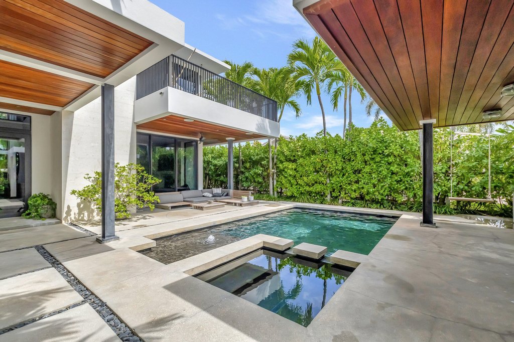 Pompano Beach, Florida, 33062, United States, 5 Bedrooms Bedrooms, ,3.5 BathroomsBathrooms,Residential,Forsale,1886537