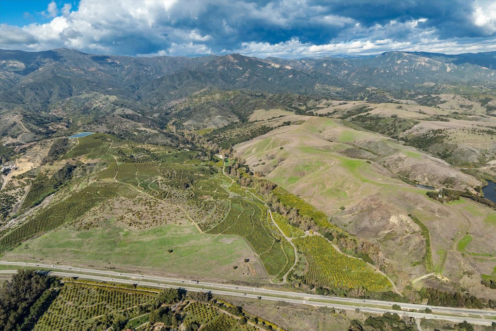 GOLETA, California, 93117, United States, ,Commercial,Forsale,1909548