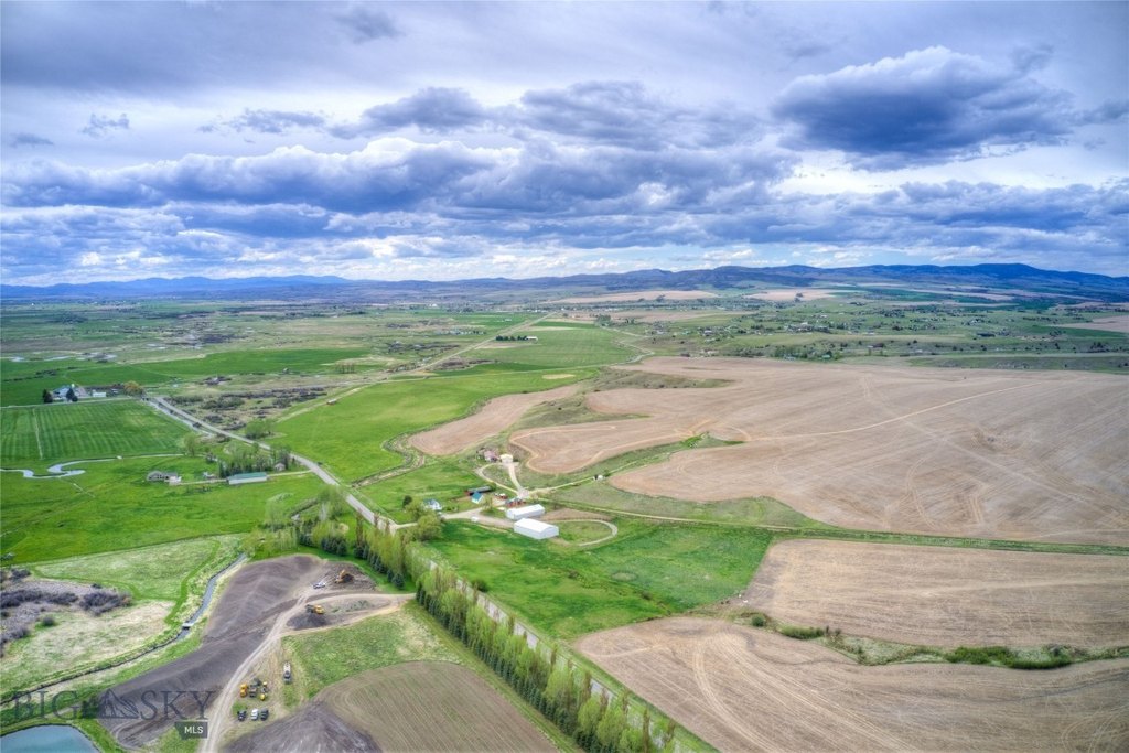 Belgrade, Montana, 59714, United States, 2 Bedrooms Bedrooms, ,1 BathroomBathrooms,Residential,Forsale,1986977