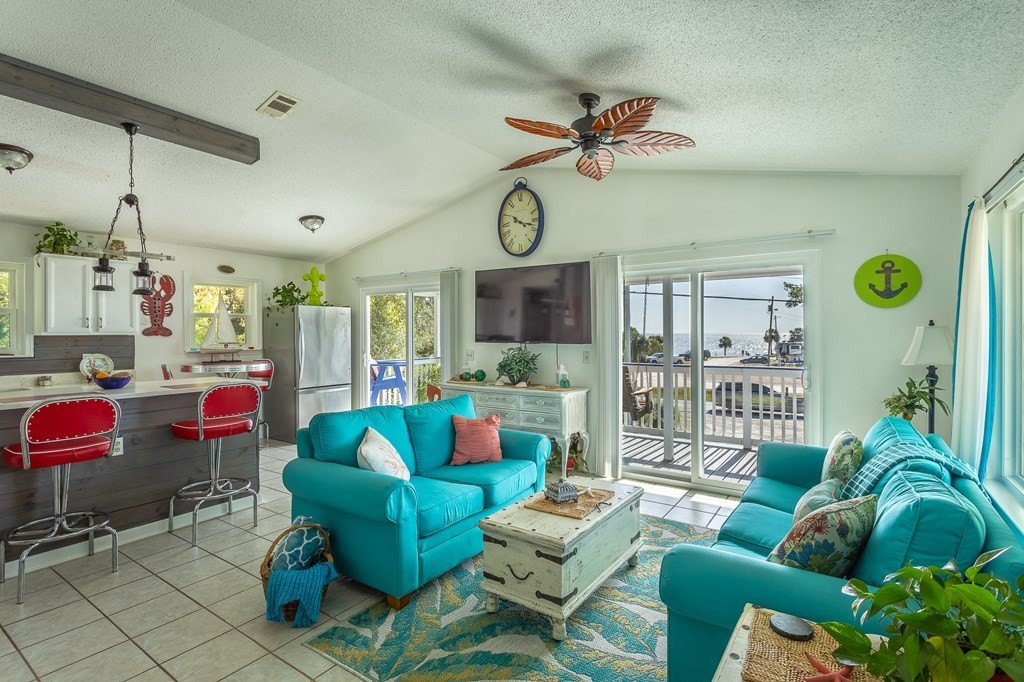Carrabelle, Florida, 32322, United States, 3 Bedrooms Bedrooms, ,2 BathroomsBathrooms,Residential,Forsale,1884821