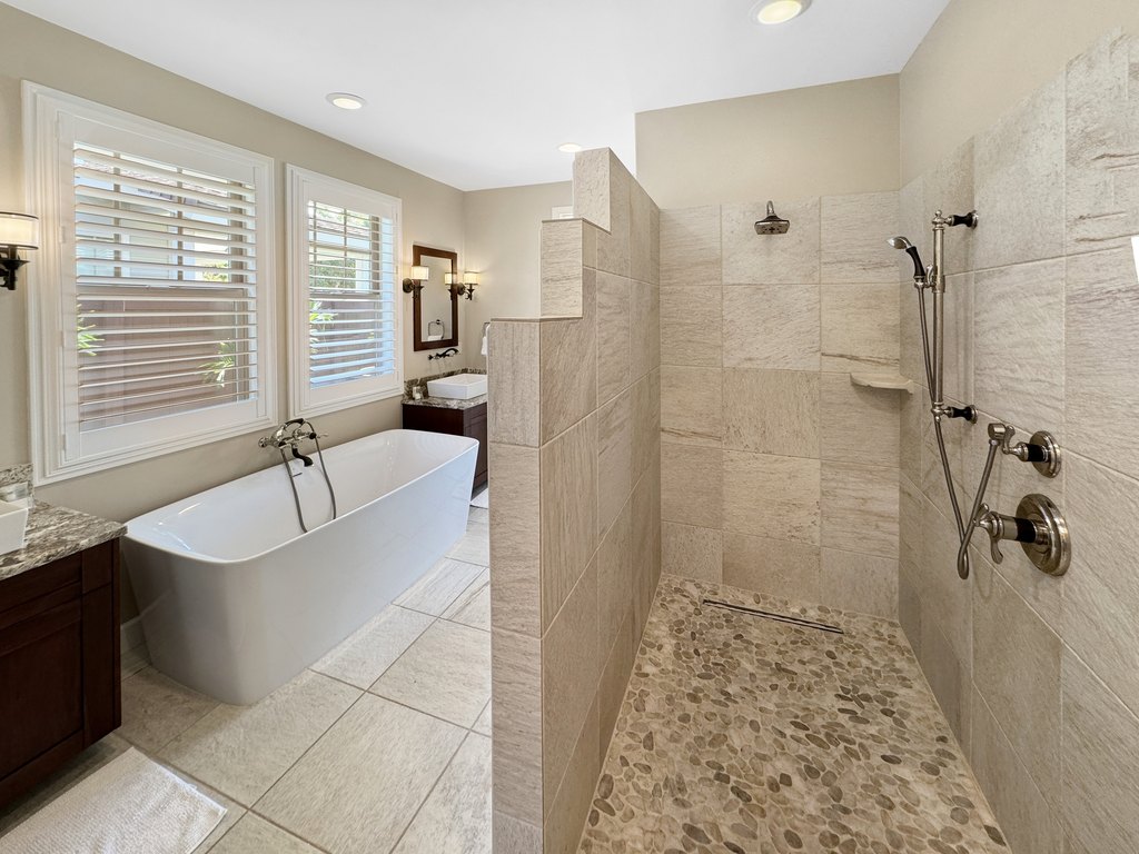 Kailua-Kona, Hawaii, 96740, United States, 3 Bedrooms Bedrooms, ,2.5 BathroomsBathrooms,Residential,Forsale,1929295