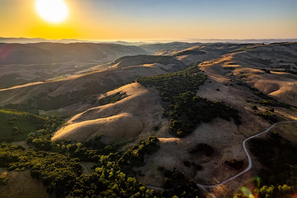LOMPOC, California, 93436, United States, ,Commercial,Forsale,1883935