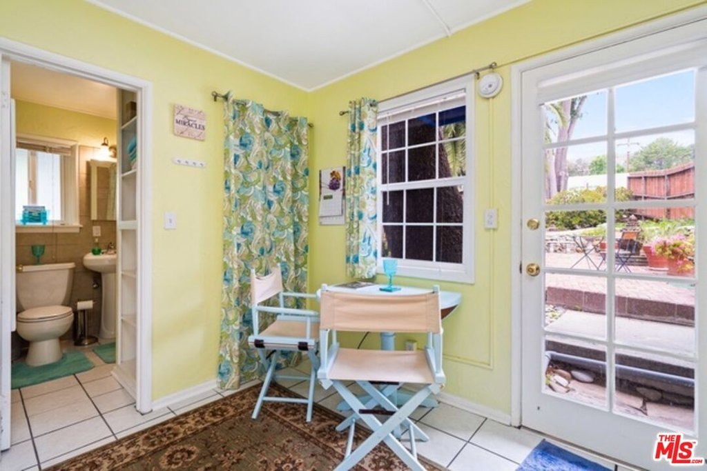 Malibu, California, 90265, United States, 7 Bedrooms Bedrooms, ,6 BathroomsBathrooms,Residential,Forsale,1904937
