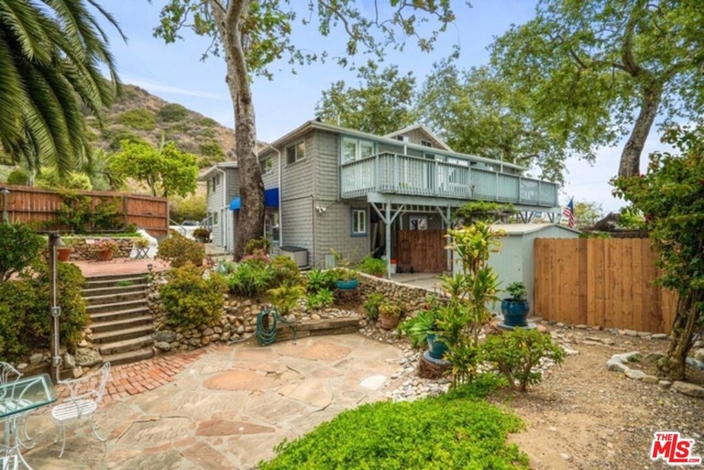 Malibu, California, 90265, United States, 7 Bedrooms Bedrooms, ,6 BathroomsBathrooms,Residential,Forsale,1904937