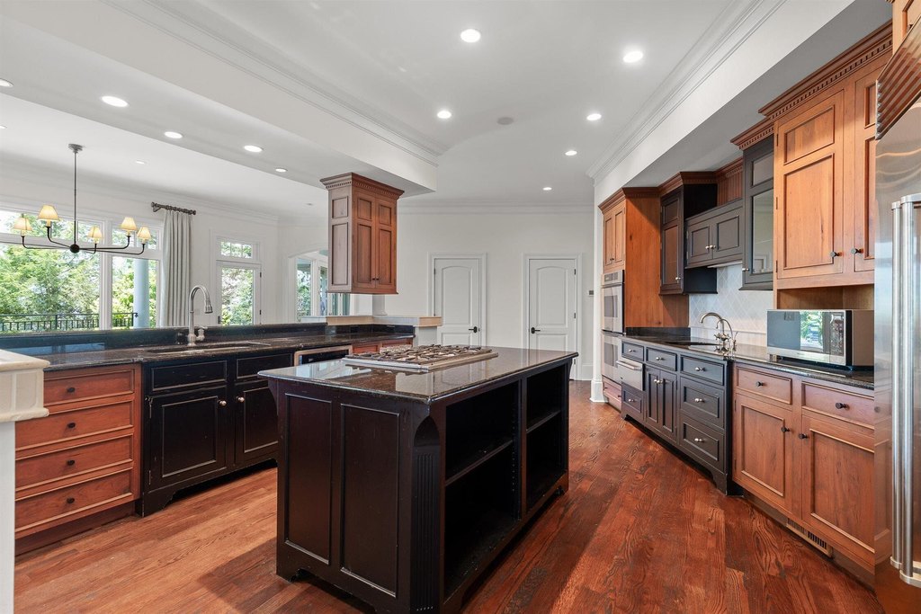 Ooltewah, Tennessee, 37363, United States, 4 Bedrooms Bedrooms, ,5.5 BathroomsBathrooms,Residential,Forsale,1894412