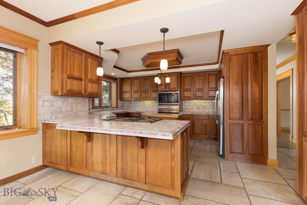 Bozeman, Montana, 59715, United States, 6 Bedrooms Bedrooms, ,4.5 BathroomsBathrooms,Residential,Forsale,1941187