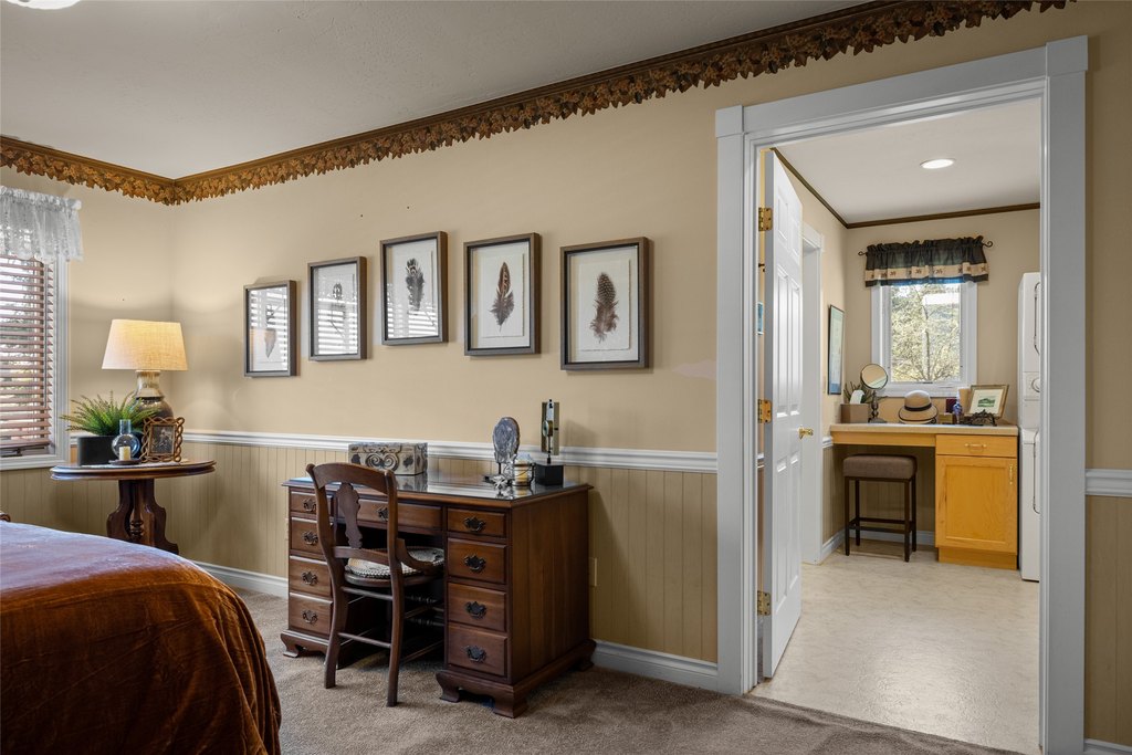 Kalispell, Montana, 59901, United States, 7 Bedrooms Bedrooms, ,4.5 BathroomsBathrooms,Residential,Forsale,1944326