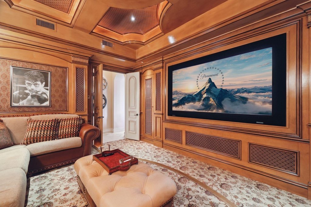 Marco Island, Florida, 34145, United States, 4 Bedrooms Bedrooms, ,4.5 BathroomsBathrooms,Residential,Forsale,2004774