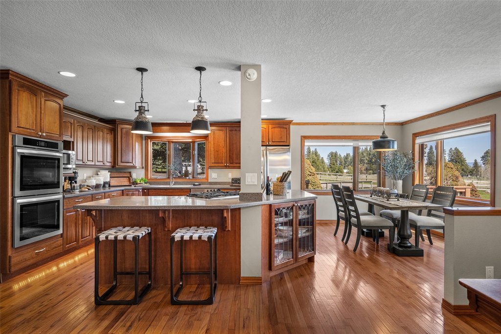 Kalispell, Montana, 59901, United States, 7 Bedrooms Bedrooms, ,4.5 BathroomsBathrooms,Residential,Forsale,1944326