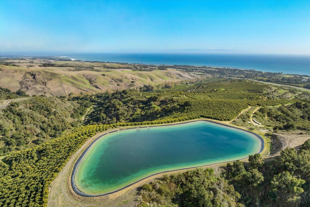 GOLETA, California, 93117, United States, ,Commercial,Forsale,1909548