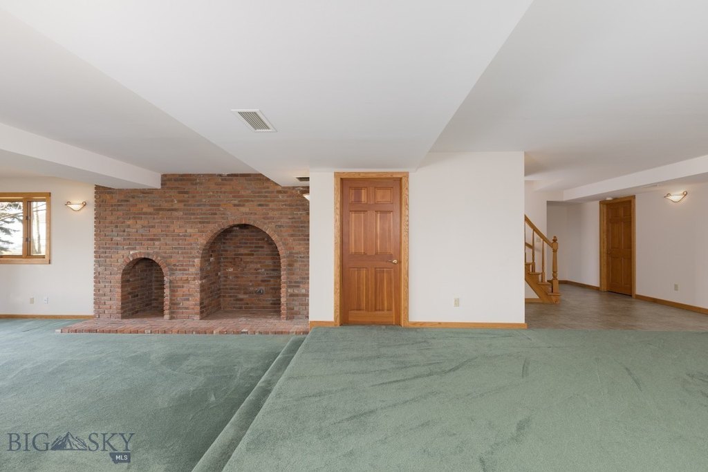 Bozeman, Montana, 59715, United States, 6 Bedrooms Bedrooms, ,4.5 BathroomsBathrooms,Residential,Forsale,1941187