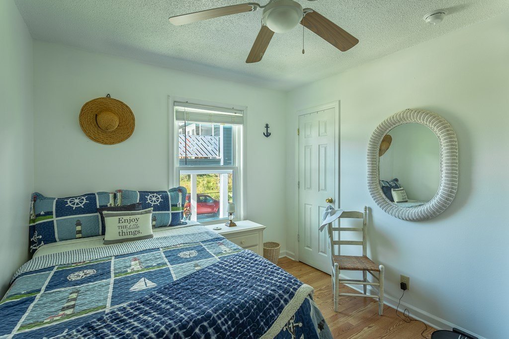Carrabelle, Florida, 32322, United States, 3 Bedrooms Bedrooms, ,2 BathroomsBathrooms,Residential,Forsale,1884821