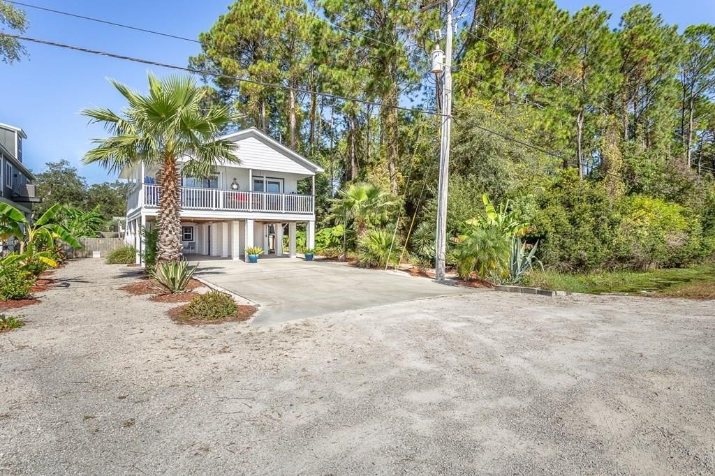 Carrabelle, Florida, 32322, United States, 3 Bedrooms Bedrooms, ,2 BathroomsBathrooms,Residential,Forsale,1884821