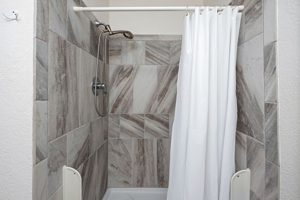 Kailua-Kona, Hawaii, 96740, United States, 2 Bedrooms Bedrooms, ,2 BathroomsBathrooms,Residential,Forsale,1929292