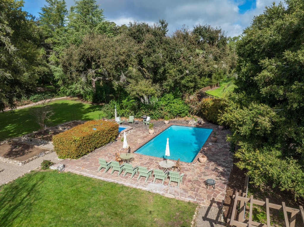 SOLVANG, California, 93463, United States, 6 Bedrooms Bedrooms, ,4.5 BathroomsBathrooms,Residential,Forsale,1934857