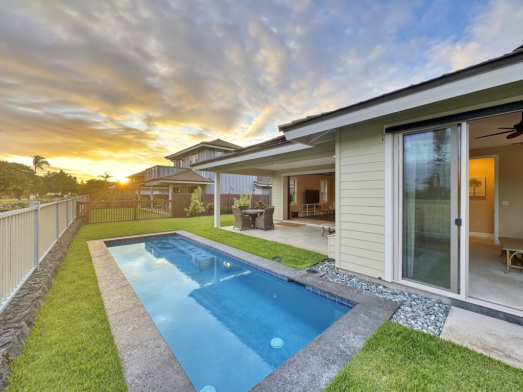 Kailua-Kona, Hawaii, 96740, United States, 3 Bedrooms Bedrooms, ,2.5 BathroomsBathrooms,Residential,Forsale,1929295