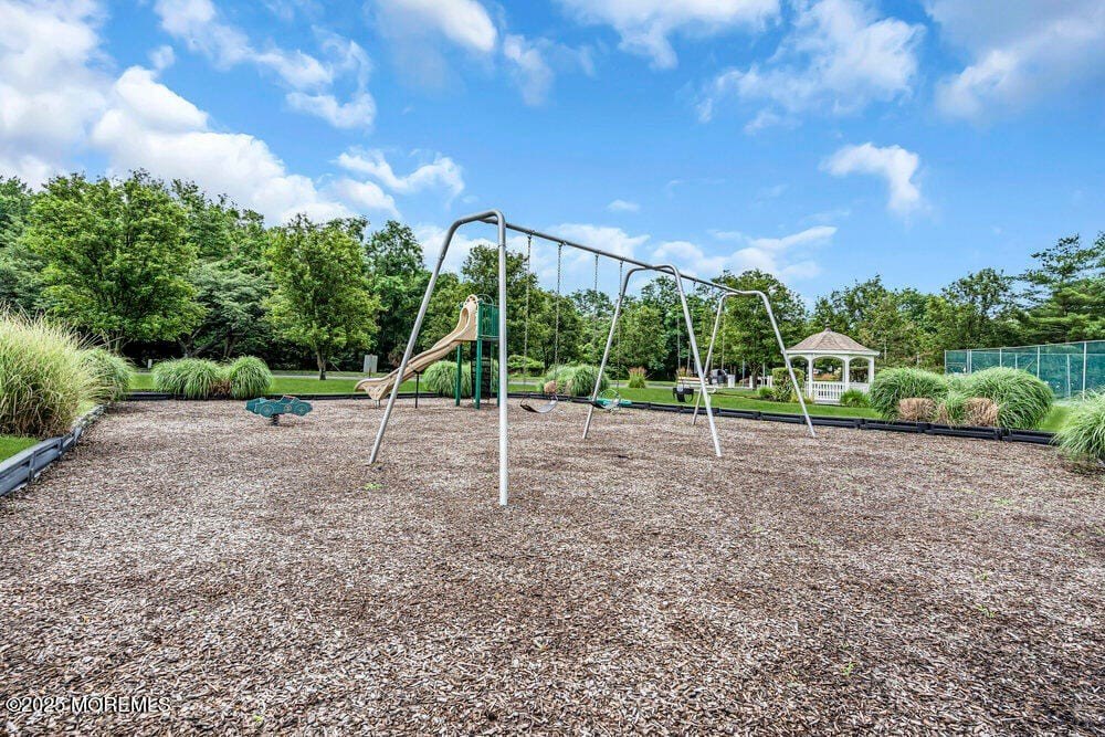 Sea Girt, New Jersey, 08750, United States, 3 Bedrooms Bedrooms, ,2.5 BathroomsBathrooms,Residential,Forsale,1910256