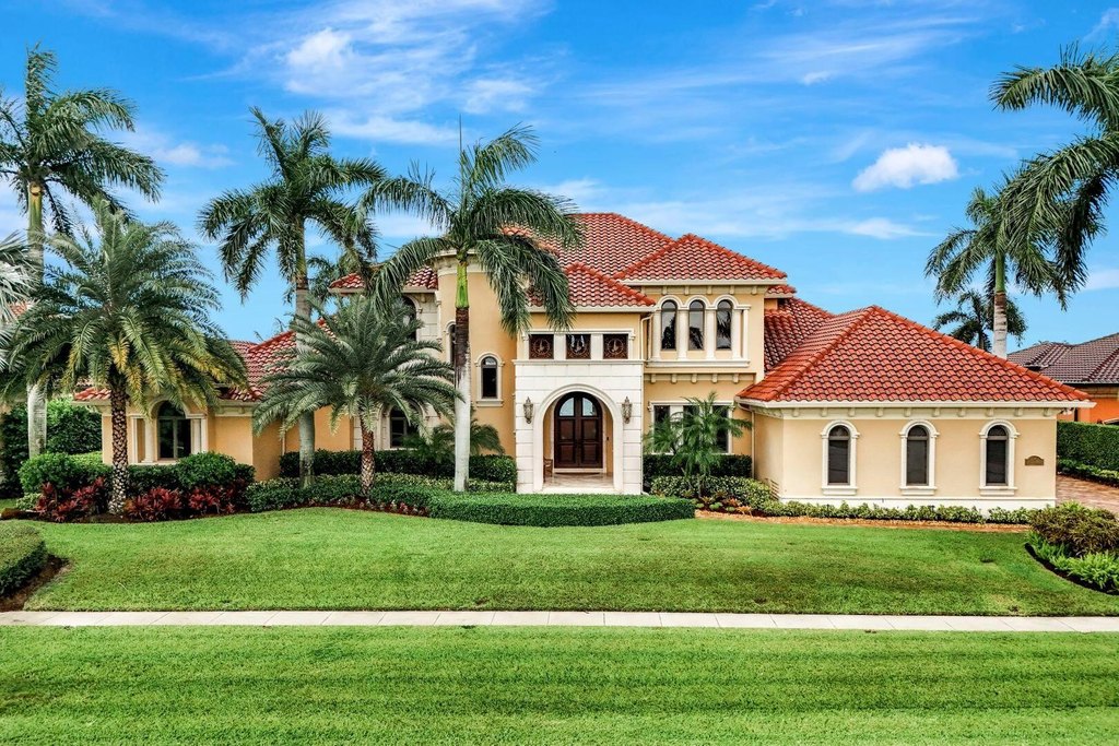 Marco Island, Florida, 34145, United States, 4 Bedrooms Bedrooms, ,4.5 BathroomsBathrooms,Residential,Forsale,2004774