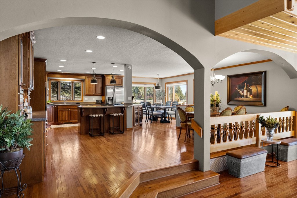 Kalispell, Montana, 59901, United States, 7 Bedrooms Bedrooms, ,4.5 BathroomsBathrooms,Residential,Forsale,1944326