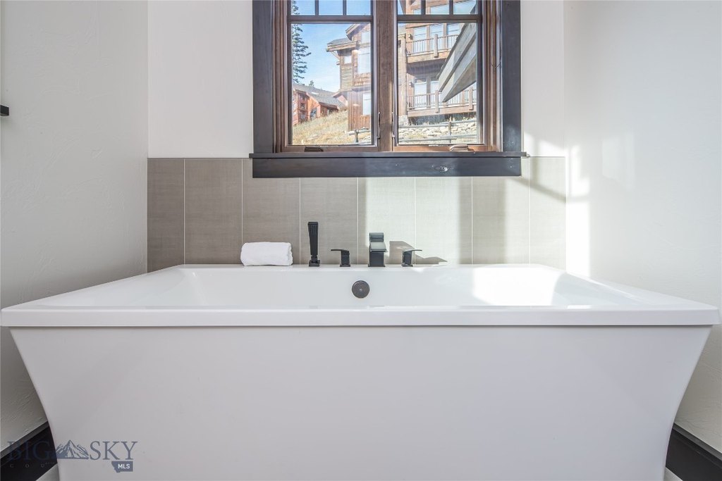 Big Sky, Montana, 59716, United States, 6 Bedrooms Bedrooms, ,6.5 BathroomsBathrooms,Residential,Forsale,1941178