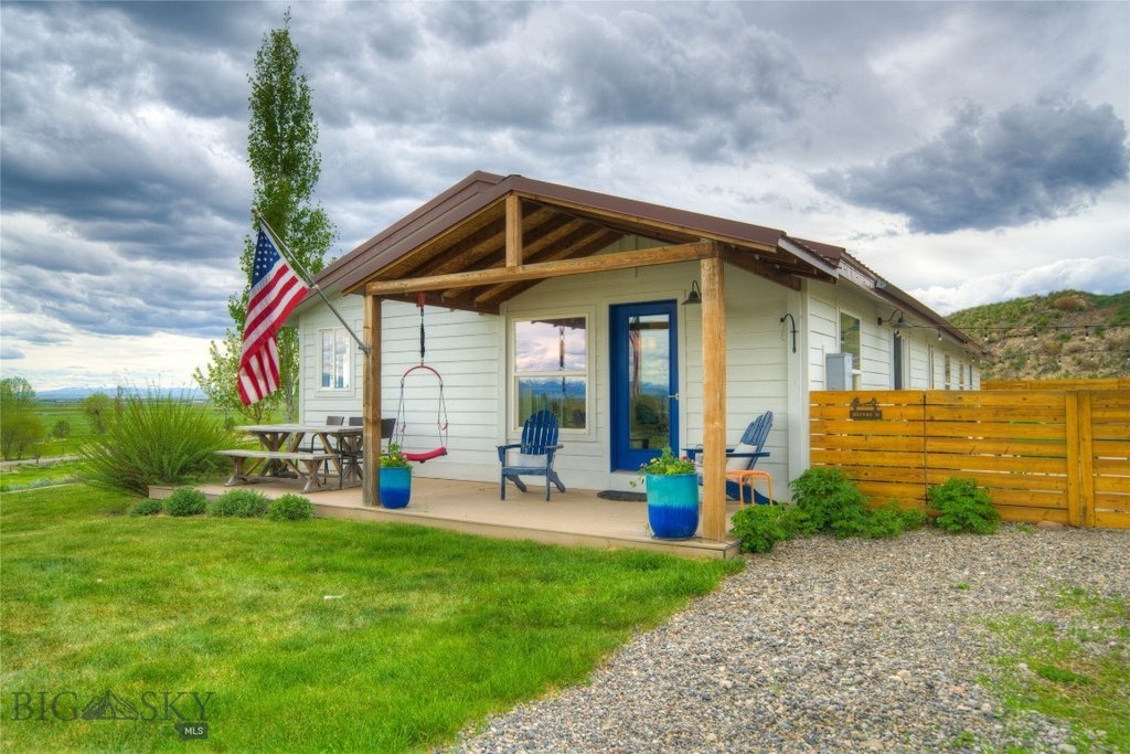 Belgrade, Montana, 59714, United States, 2 Bedrooms Bedrooms, ,1 BathroomBathrooms,Residential,Forsale,1986977