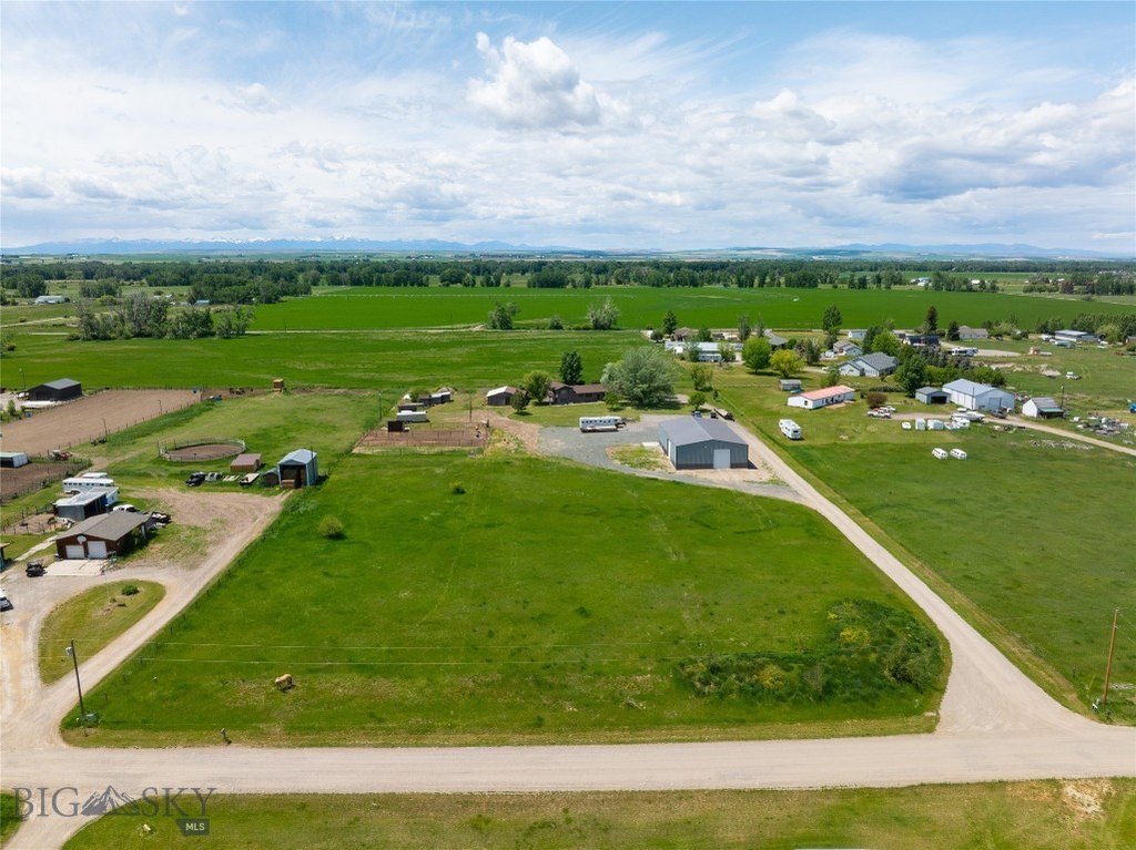 Belgrade, Montana, 59714, United States, 3 Bedrooms Bedrooms, ,3 BathroomsBathrooms,Residential,Forsale,1894950