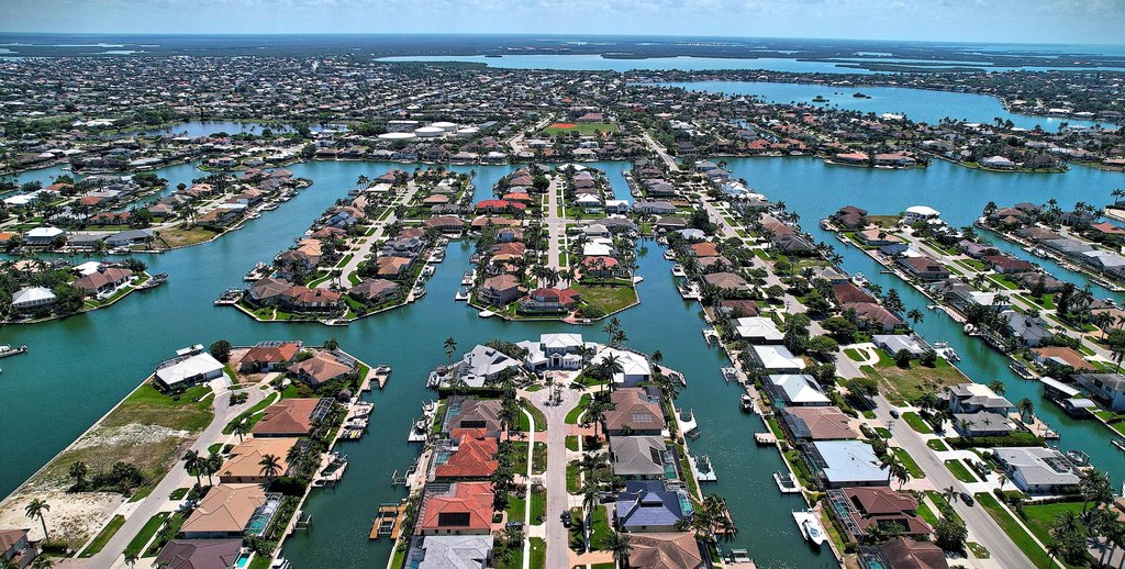 Marco Island, Florida, 34145, United States, 4 Bedrooms Bedrooms, ,3.5 BathroomsBathrooms,Residential,Forsale,1936201