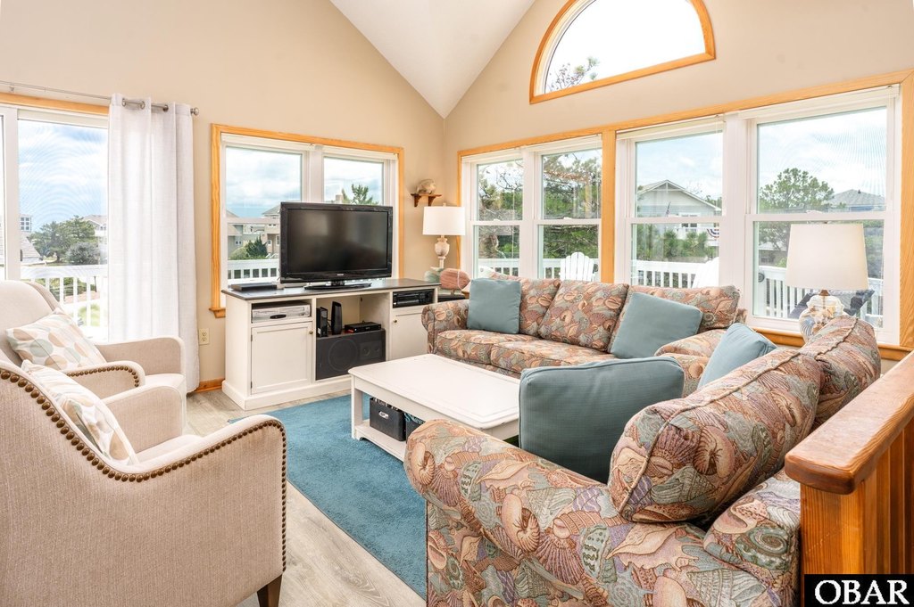 Corolla, North Carolina, 27927, United States, 4 Bedrooms Bedrooms, ,2.5 BathroomsBathrooms,Residential,Forsale,1914397