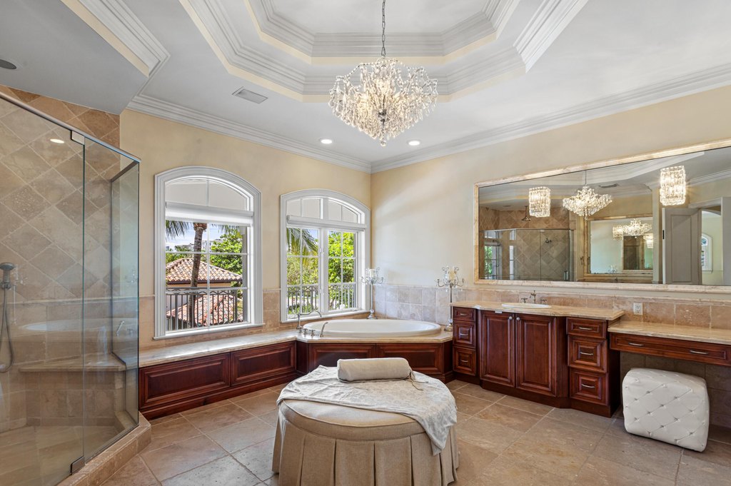 Delray Beach, Florida, 33483, United States, 5 Bedrooms Bedrooms, ,5.5 BathroomsBathrooms,Residential,Forsale,1886508