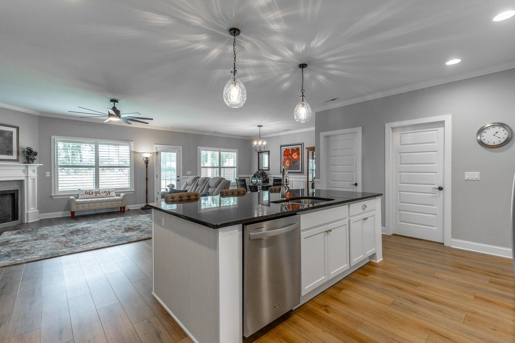 Ooltewah, Tennessee, 37363, United States, 4 Bedrooms Bedrooms, ,2.5 BathroomsBathrooms,Residential,Forsale,1894408