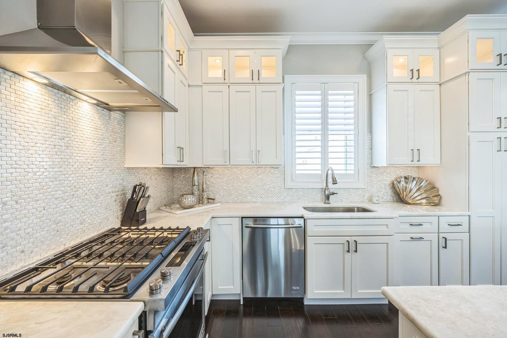 Margate, New Jersey, 08402, United States, 5 Bedrooms Bedrooms, ,4.5 BathroomsBathrooms,Residential,Forsale,2004018