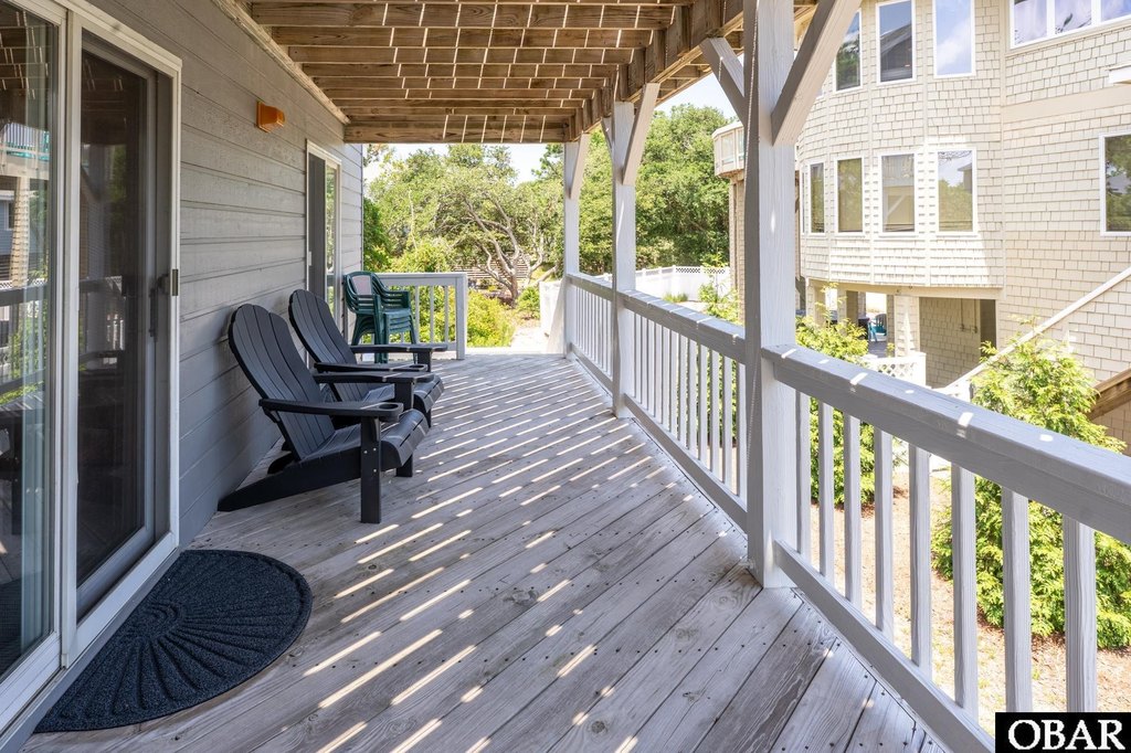 Corolla, North Carolina, 27927, United States, 4 Bedrooms Bedrooms, ,2.5 BathroomsBathrooms,Residential,Forsale,1914397