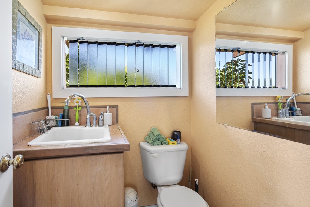 Holualoa, Hawaii, 96725, United States, ,0.5 BathroomBathrooms,Residential,Forsale,1929312
