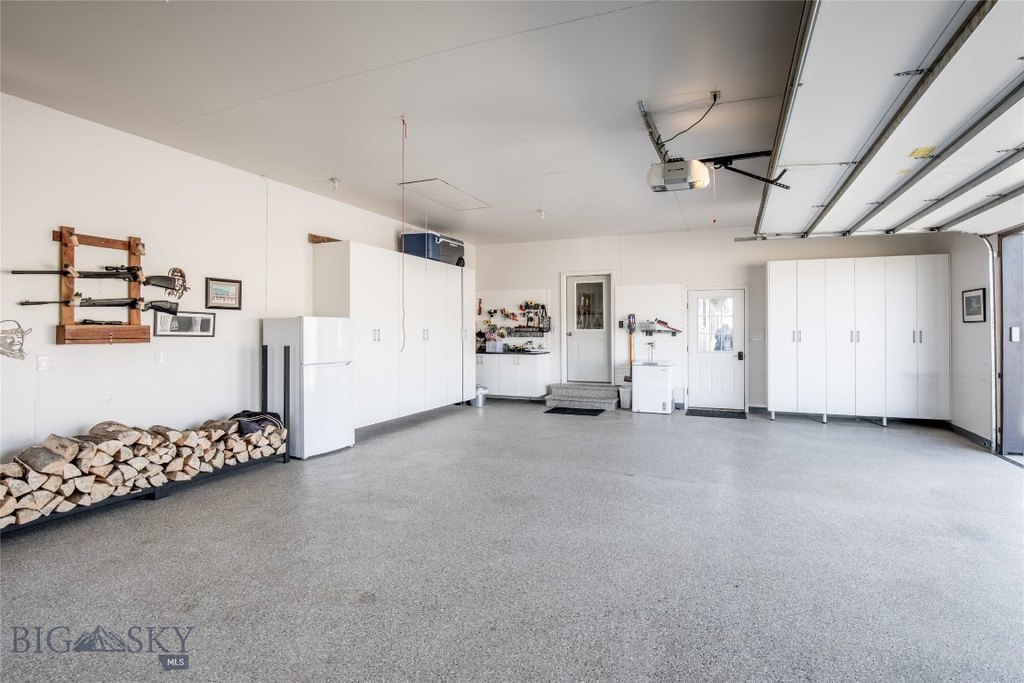 Ennis, Montana, 59729, United States, 4 Bedrooms Bedrooms, ,2.5 BathroomsBathrooms,Residential,Forsale,1941182