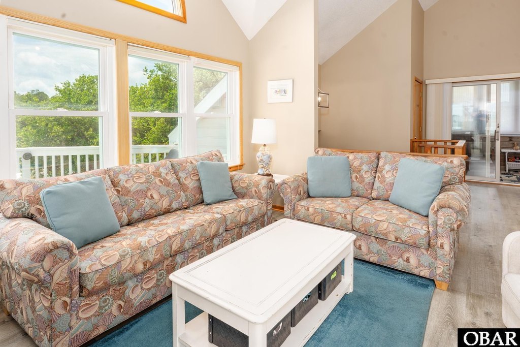 Corolla, North Carolina, 27927, United States, 4 Bedrooms Bedrooms, ,2.5 BathroomsBathrooms,Residential,Forsale,1914397