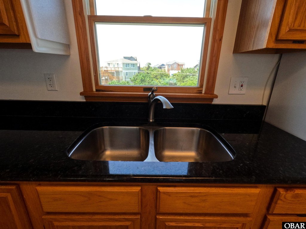 Hatteras, North Carolina, 27943, United States, 3 Bedrooms Bedrooms, ,2.5 BathroomsBathrooms,Residential,Forsale,1942421