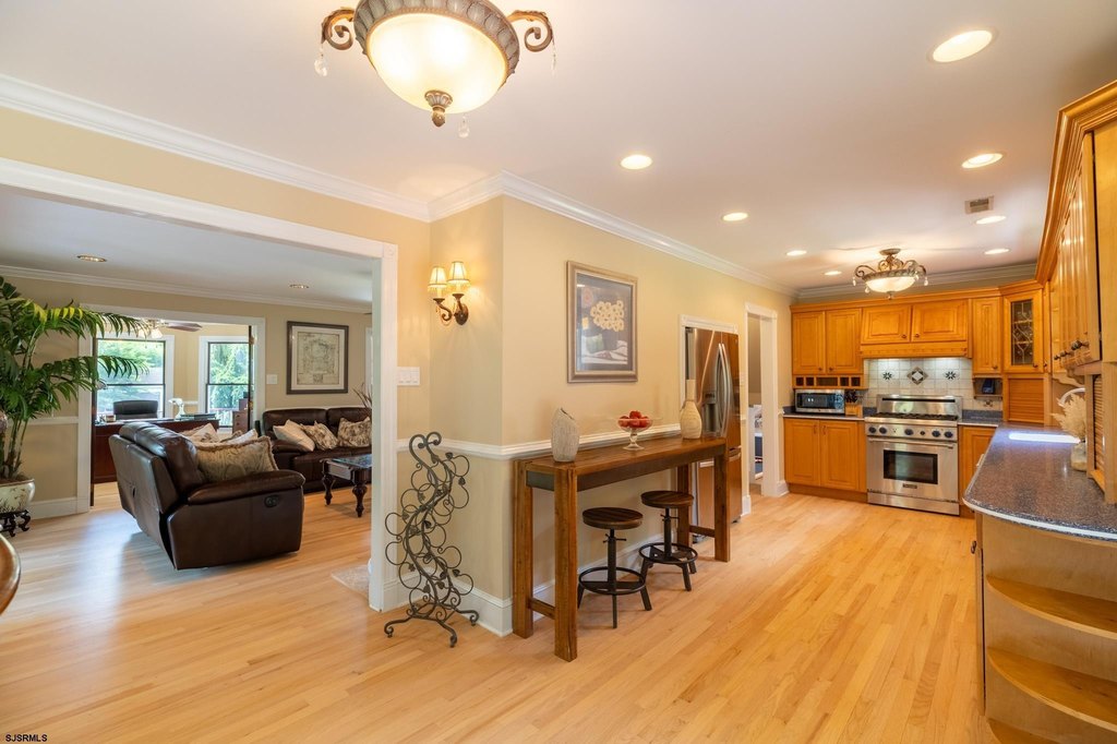 Linwood, New Jersey, 08221, United States, 5 Bedrooms Bedrooms, ,4.5 BathroomsBathrooms,Residential,Forsale,1946135